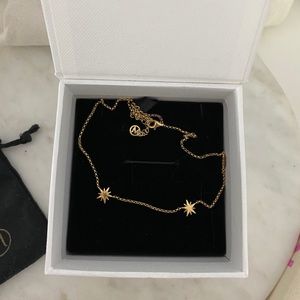 Mejuri Star Choker